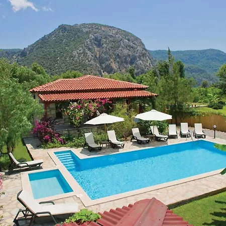 Sleeps 6 Air Con Wifi Dalyan